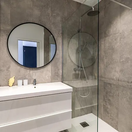 Apartmán Magnifique Vue Mer, Spacieux Et Traversant *